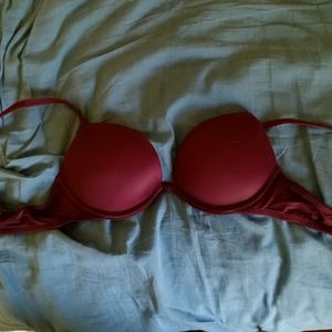 Maroon Victoria's Secret Super Push Up Bra 32B